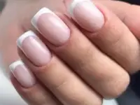 Маникюр и наращивание ногтей, фотография 2