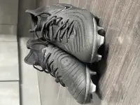 Бутсы NIKE PHANTOM LUNA 2