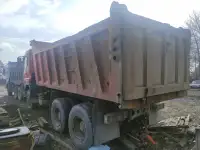 Самосвал Dong Feng DFL 3251А с пробегом, фотография 3