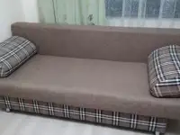 Диван