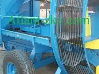 Картофелеуборочный комбайн 