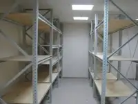 Стеллажи