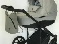 Продам коляску, пользовались неделю