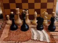Шахматы СССР деревянные россыпью Лот 0861