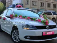 Прокат белого авто на свадьбу - Volkswagen Jetta