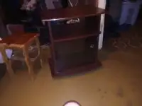 Тумбочка под телевизор.