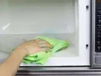 Домработница, метро Сокольники.