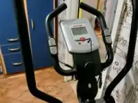 Элиптический тренажер