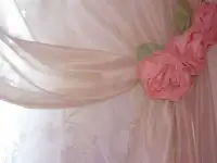 Дизайн и пошив штор, карнизы, жалюзи.