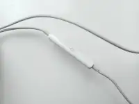 Наушники-вкладыши 1,15 м. mini-jack 3,5 мм. белые, фотография 6