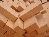 Кирпич красный поризованный