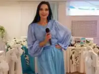 Ведущая праздников