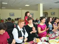 Ведущая и ди-джей на свадьбу, фотография 12