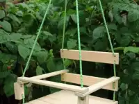 Качели деревянные