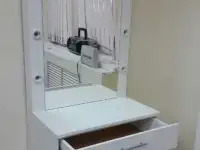 Гримёрный стол, фотография 2