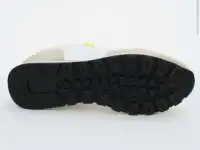 Продажа новые кроссовочки guess, фотография 3