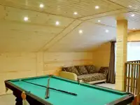 сдается совершенно новый деревянный коттедж