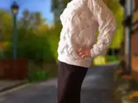 Свитер ручной работы