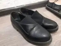 Женские ботинки.