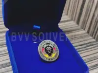 Медали,значки,жетоны,кокарды,брелоки,статуэтки
