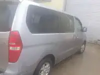 HYUNDAJ GRAND STAREX 2011