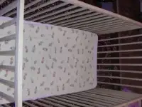 Продам кроватку детскую