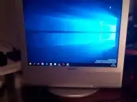 Монитор Samsung SM 711mp