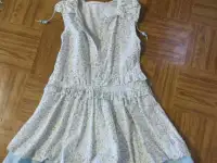платья на 3-4 годика,новые и б.у., фотография 7
