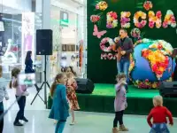 Певец диджей на праздник. стильно и профессионально
