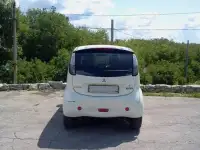 100% электромобиль Mitsubishi i-MIEV