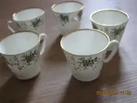 5 кофейных чашечек ЛФЗ ( «красный» made in USSR)