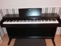 Цифровое пианино Yamaha Arius YDP-144 R