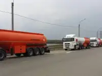 Бензовоз новый 28м3 3 секции BPW