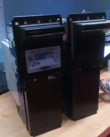 Купюроприёмник JCM DBV 300 с кассетой на 1200 купюр, фотография 1