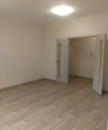 Сдам под офис 2-комнатную квартиру на 1 этаже, Молокова,1К, фотография 2