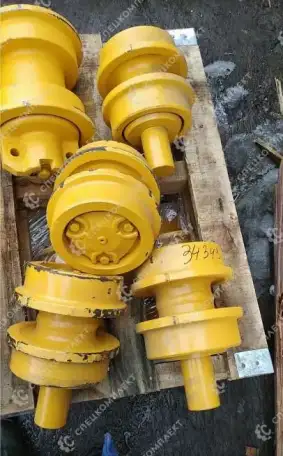 Каток поддерживающий для бульдозера Komatsu D65PX-12,, фотография 1