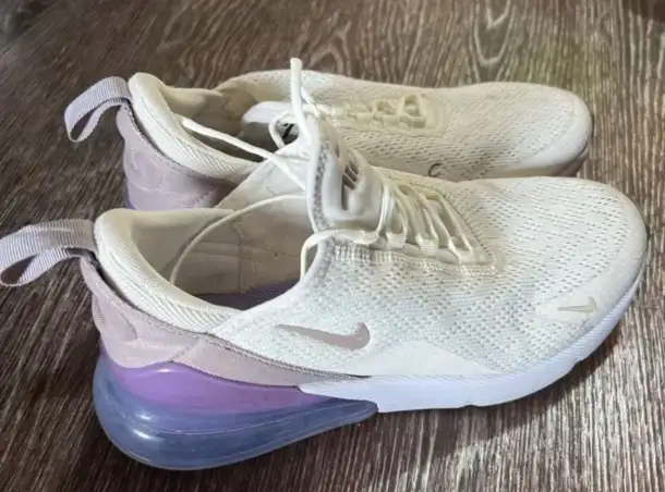 Кроссовки Nike, фотография 1