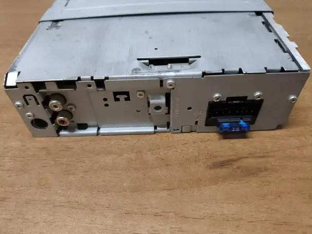 JVC. KD G 337 S, фотография 4