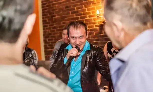 Поющий ведущий на юбилей  Сергей Голубев, фотография 9