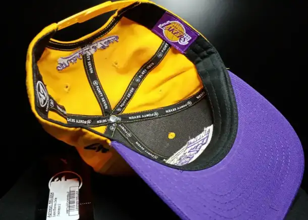 Бейсболка Lakers, фотография 5