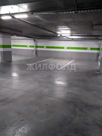 Продается место на закрытой стоянке, 13.6 м2, фотография 2