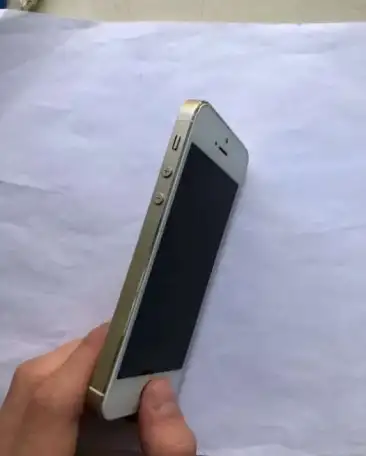 Телефон IPhone, фотография 4