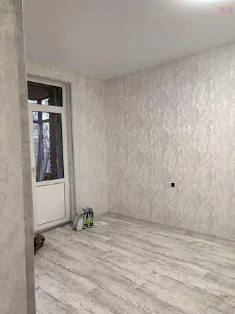 Квартира, 36,30 м², 5 эт., Кировский, Республиканская улица, 65, фотография 1