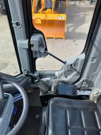 Фронтальный погрузчик Rantex ZL20, фотография 7