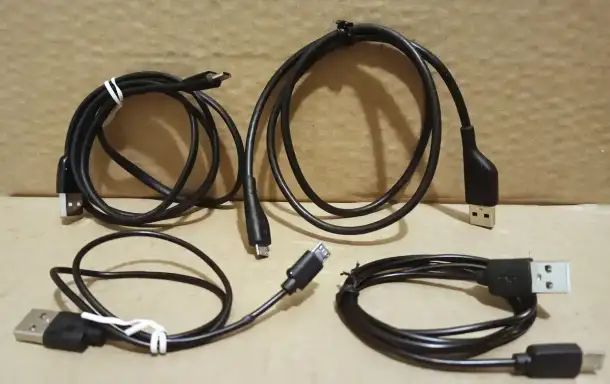 Кабели USB - micro USB, для зарядки телефонов., фотография 1