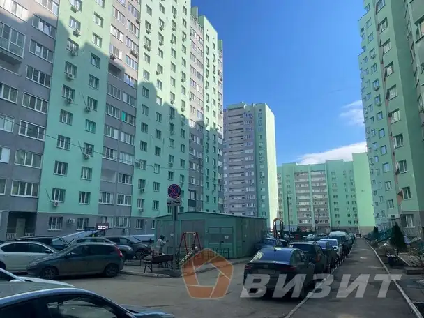 Продам коммерческую недвижимость 59,60 м2, Кировский, Майская улица, 3/185, фотография 1