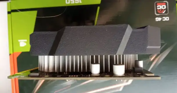 Видеокарта GIGABYTE NVIDIA GeForce GTX 1650 4 ГБ (GV-N1656OC-4GD)(rev. 1.0), фотография 4