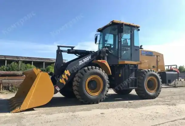 фронтальный погрузчик XCMG ZL30GV, фотография 1
