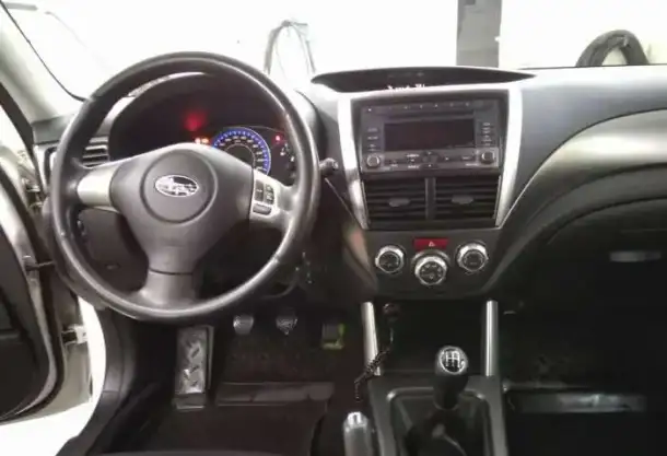Subaru Forester, 2011, фотография 2