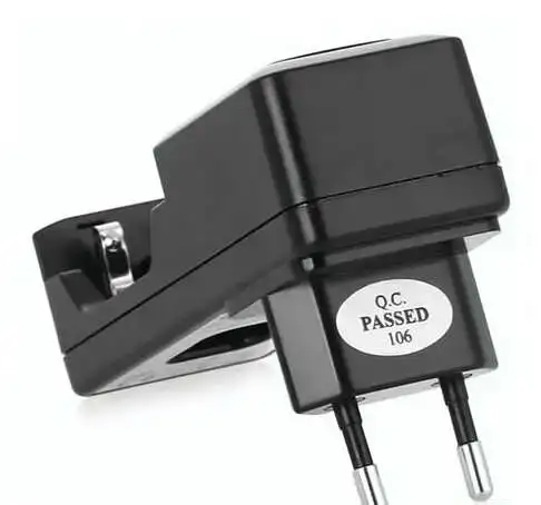 Зарядное устройство GP PowerBank, фотография 3